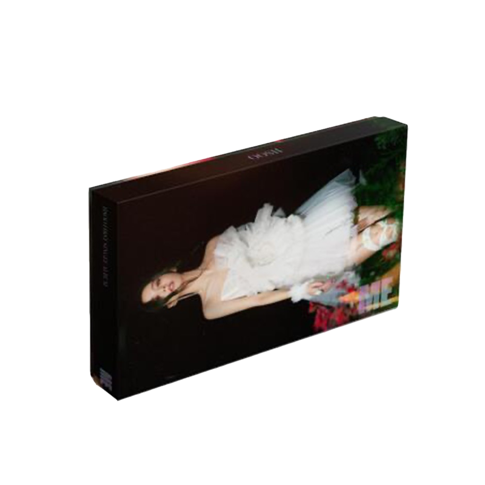 JISOO FIRST SINGLE ALBUM PHOTOBOOK (BLACK)